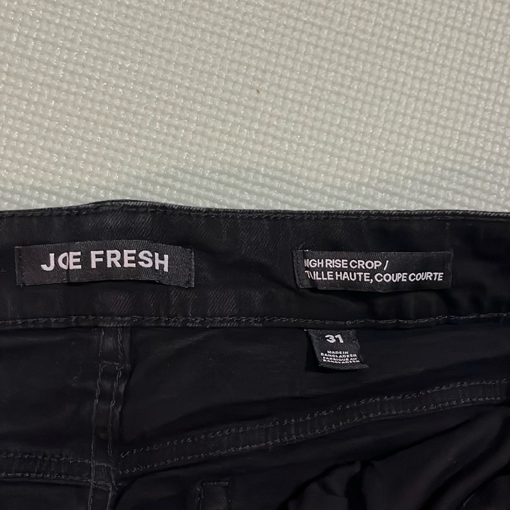NWOT- JF High rise crop jeans size 31 stretch never worn